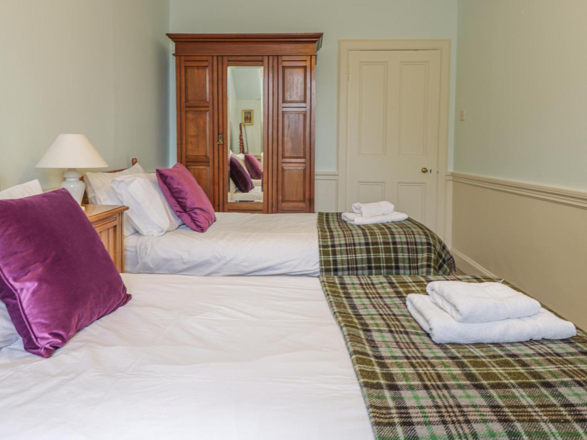 Ferienwohnung Upper West Wing Flat Cupar Exterior foto